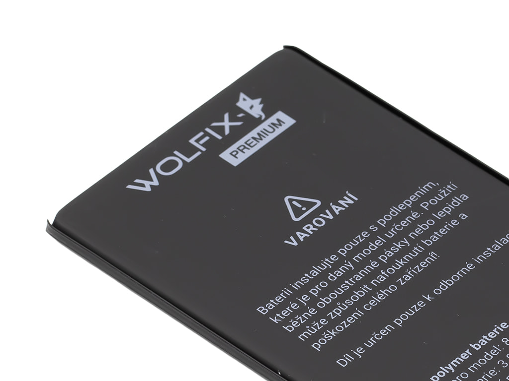 Proces výměny baterie v iPhonu 8 Plus v servisu Praha 5